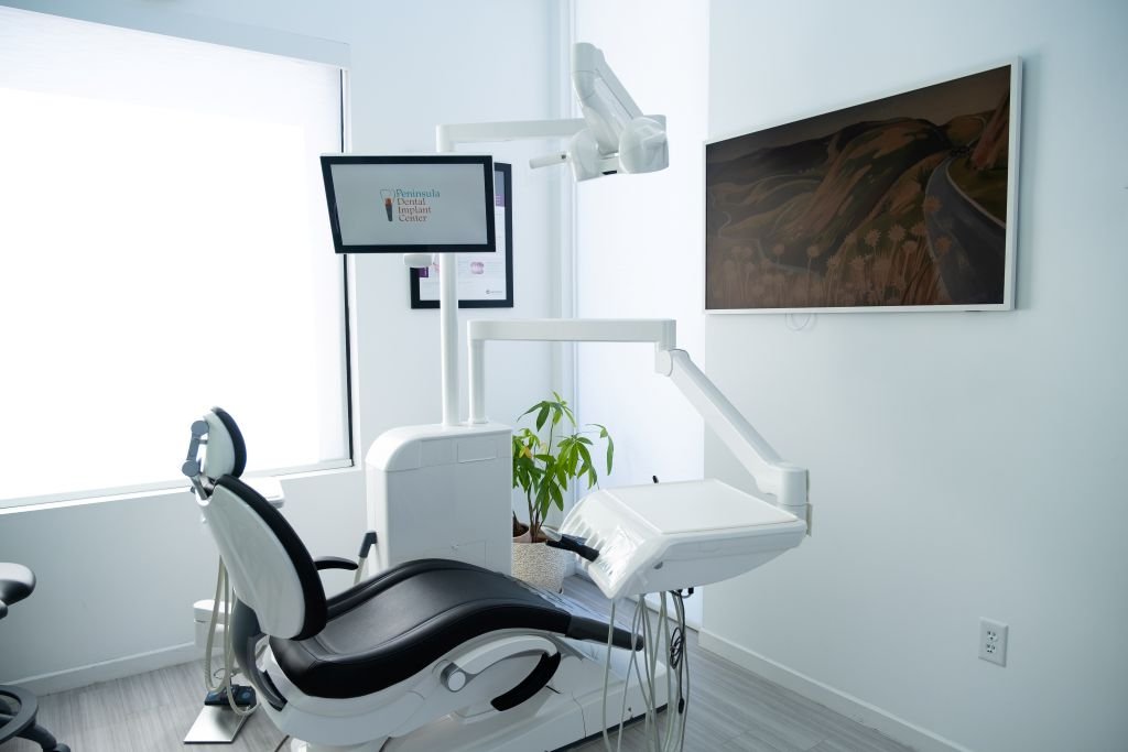tailored-dental-implant-treatment-redwood-city